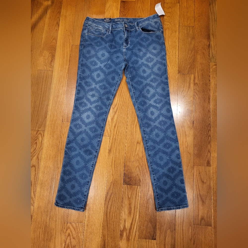 Bullhead Skinniest Patterned Women Jeans Size 13
